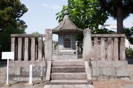 酒井忠世の墓