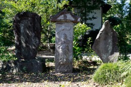 最善寺境内の馬頭観音ほか