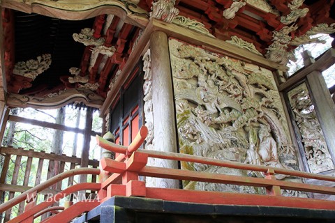 皆沢八幡宮本殿の彫刻