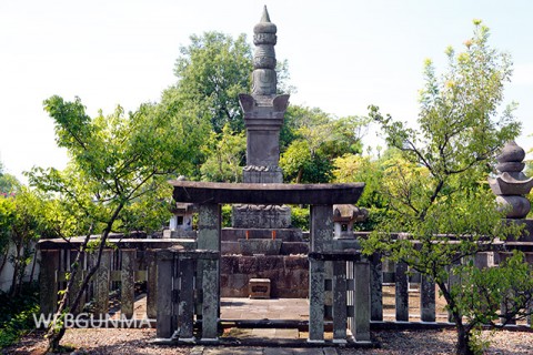 榊原康政の墓