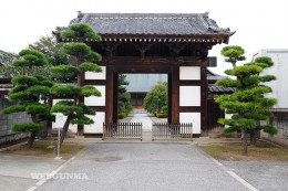 五宝寺の山門